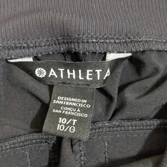 Athleta Nolita Slim Tapered Crop Pant, Color  Black Size 10T - Picture 15 of 16